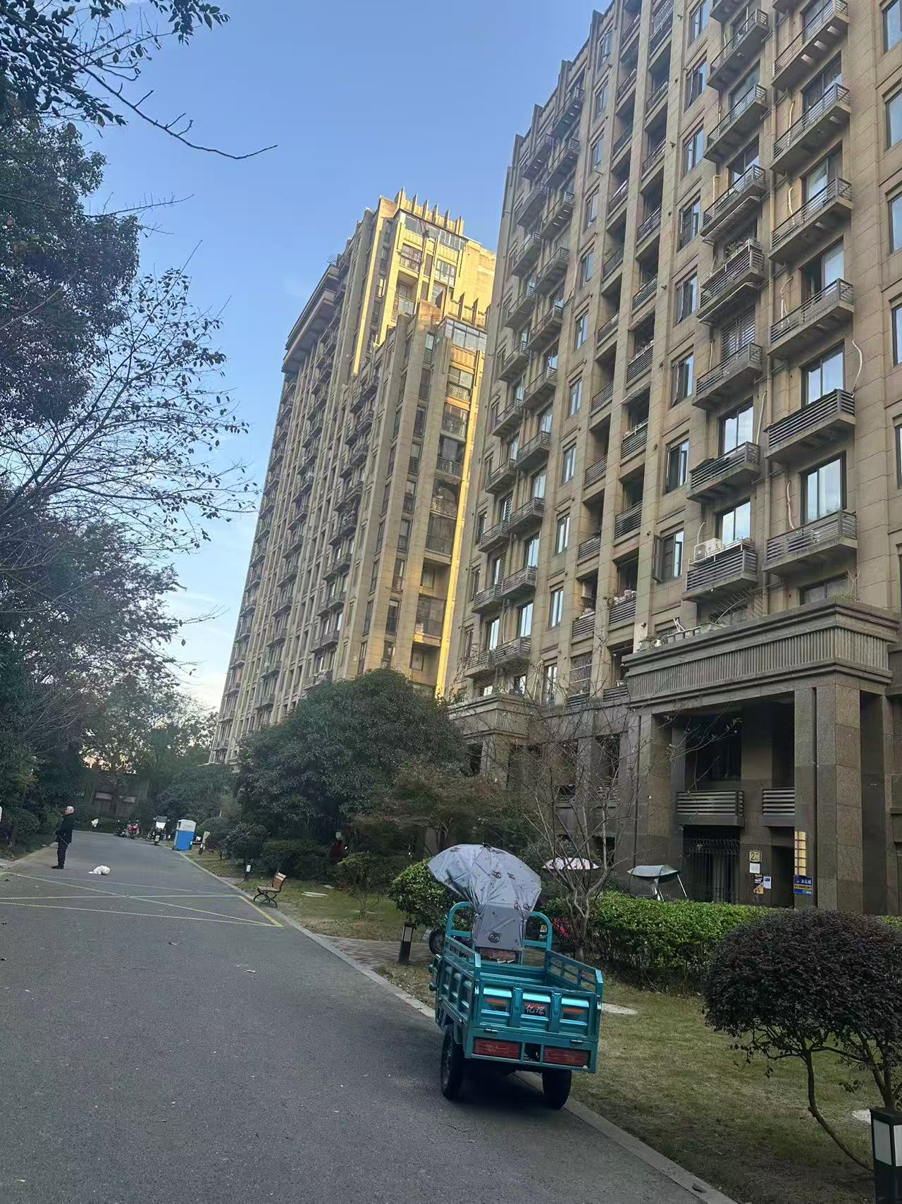 盐城住宅楼高楼外墙清洗